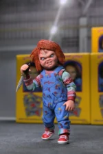 Child's Play 2 - Ultimate Chucky 7” Scale Action Figure - Imagen 7