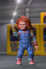 Child's Play 2 - Ultimate Chucky 7” Scale Action Figure - Imagen 11